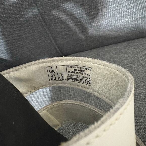 Dr. Martens Sandal US 6 EU 37 White Blaire Hydro Leather Gladiator Doc Martens - Picture 6 of 8